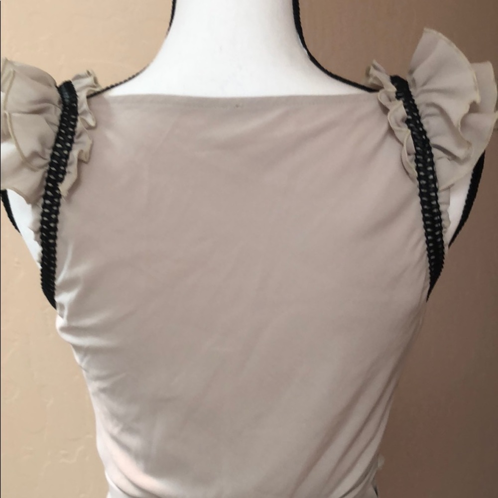 Dress - Picture 4 of 4